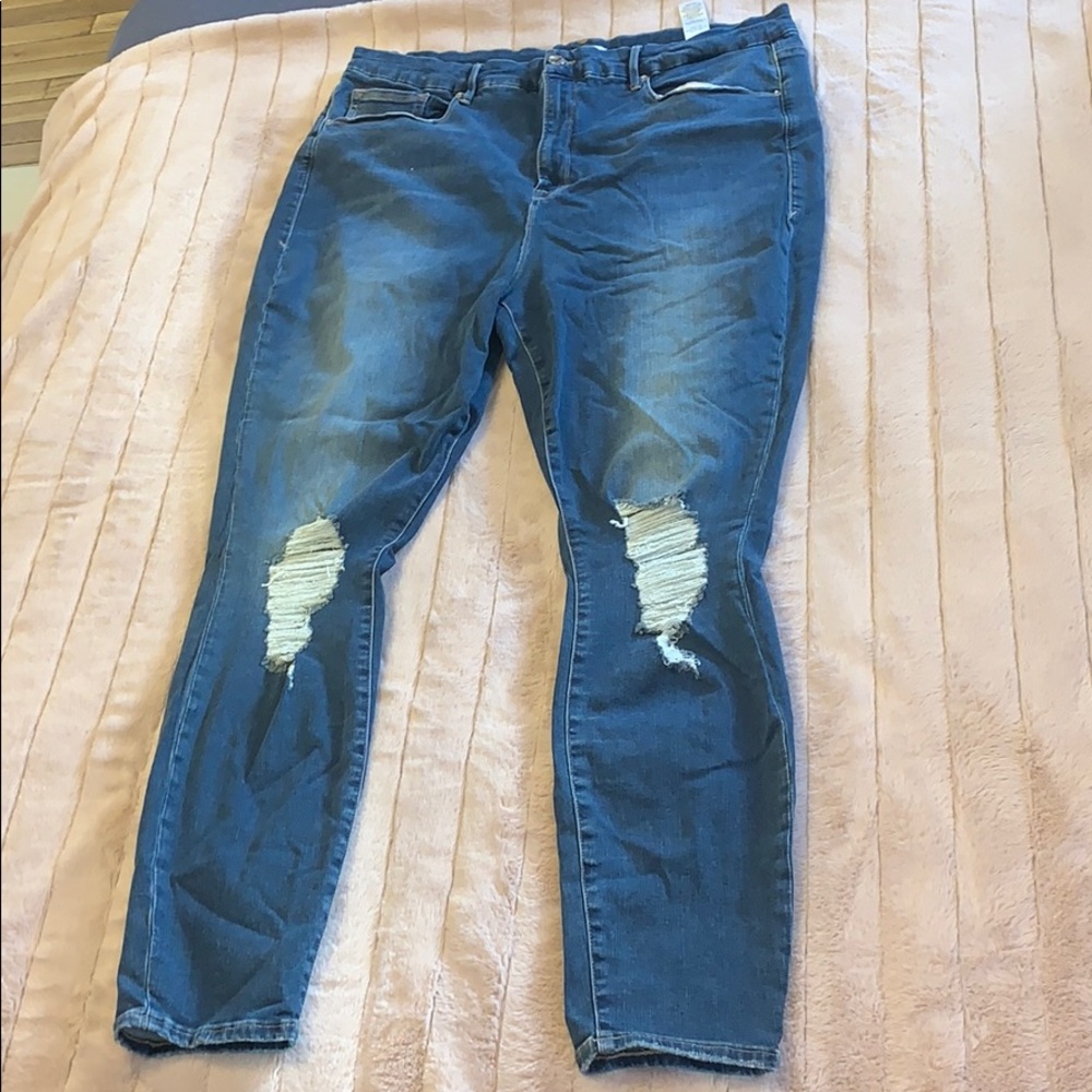 Good American Distressed Jeans